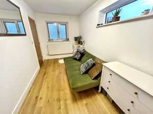 Snug/lounge- click for photo gallery